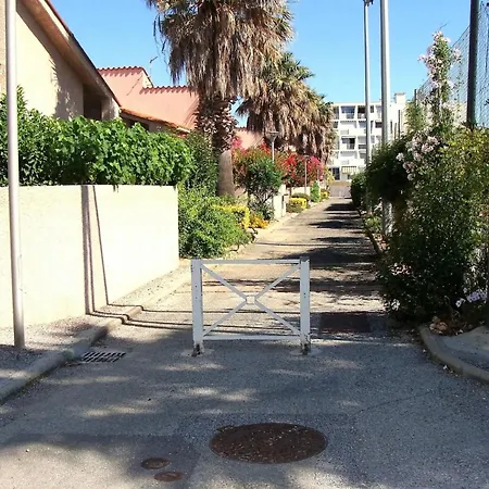 Ebenerdige Fuer Vier Personen By Interhome דירה